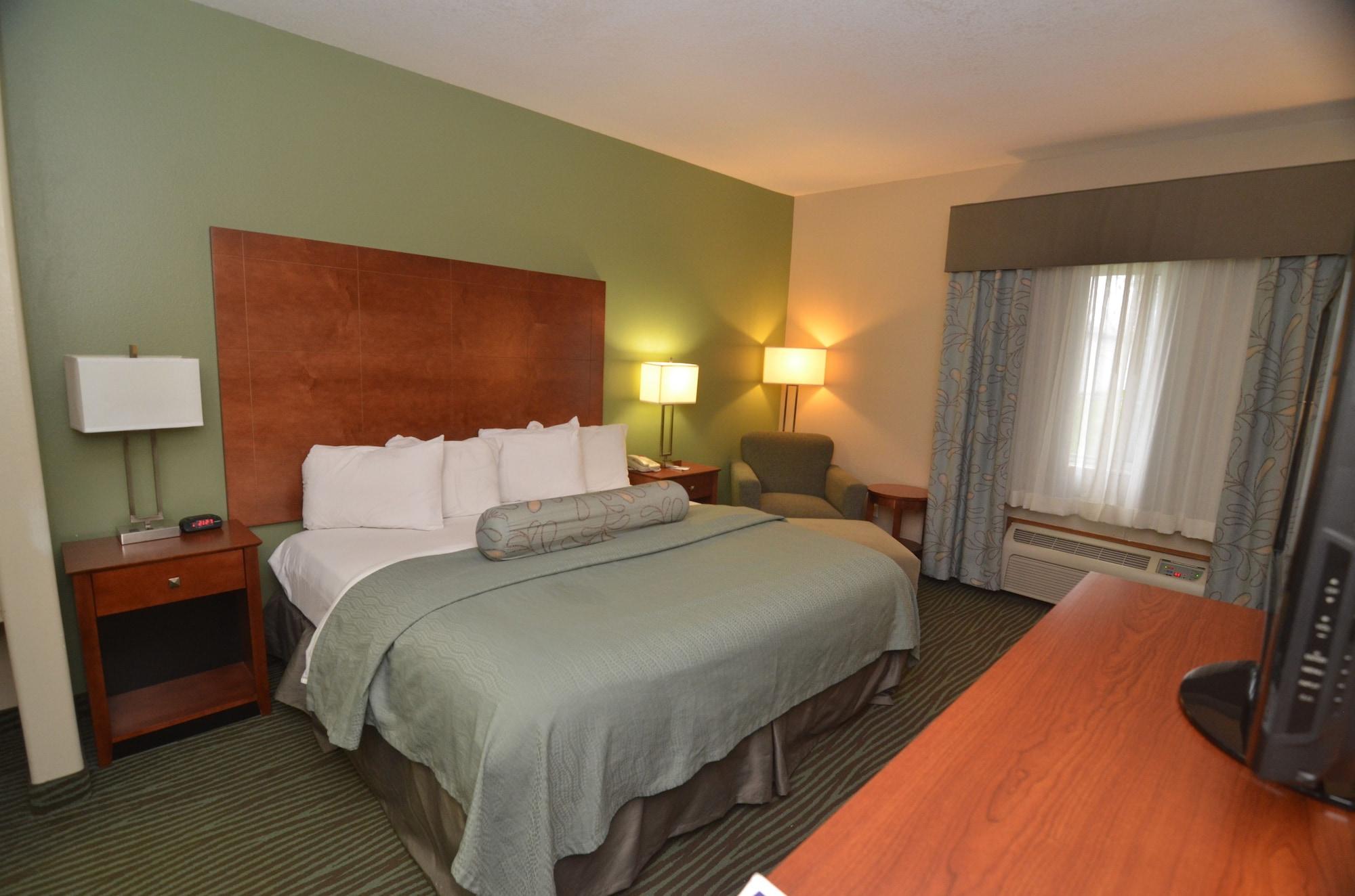 Americinn By Wyndham Des Moines Airport Exterior photo