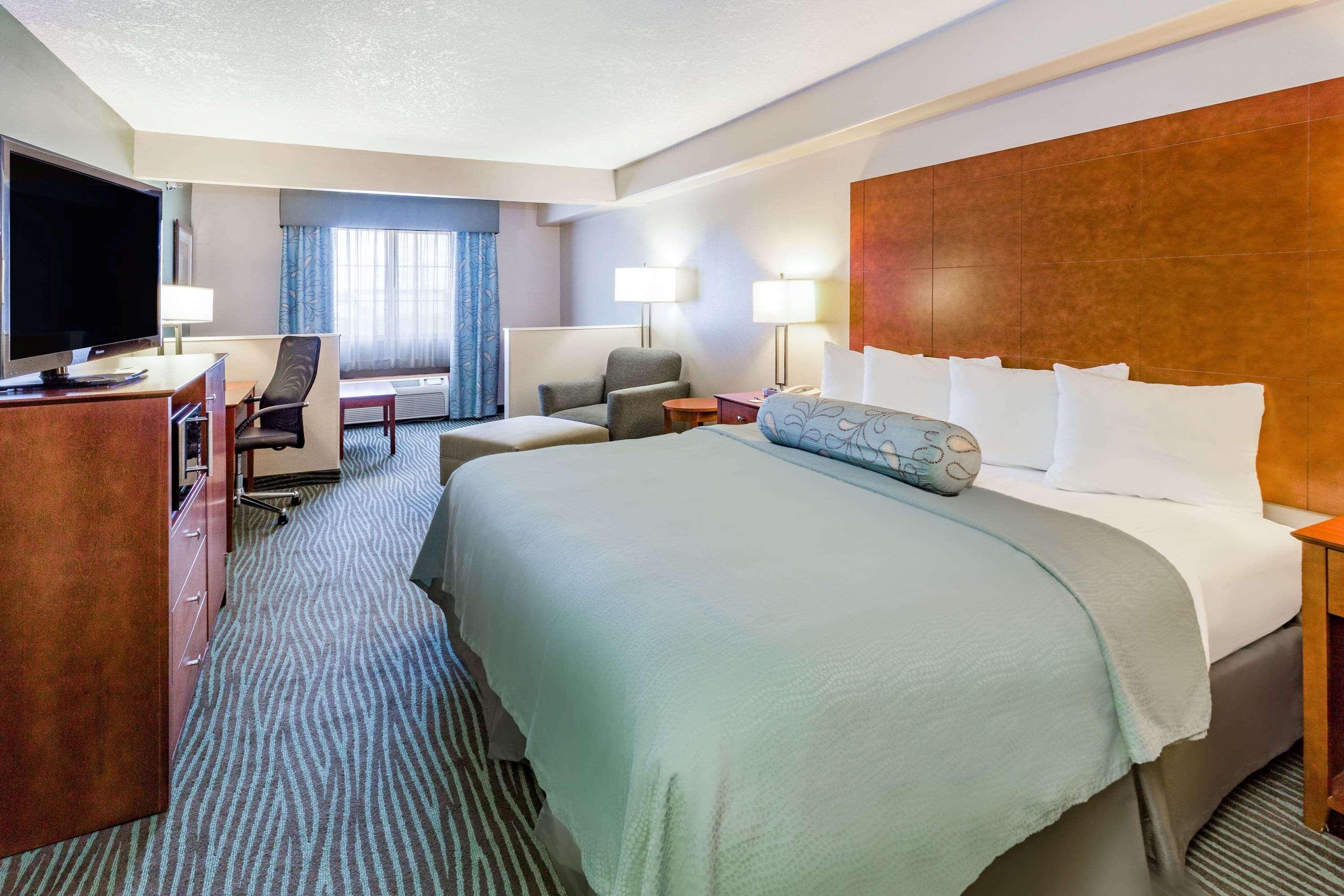 Americinn By Wyndham Des Moines Airport Exterior photo