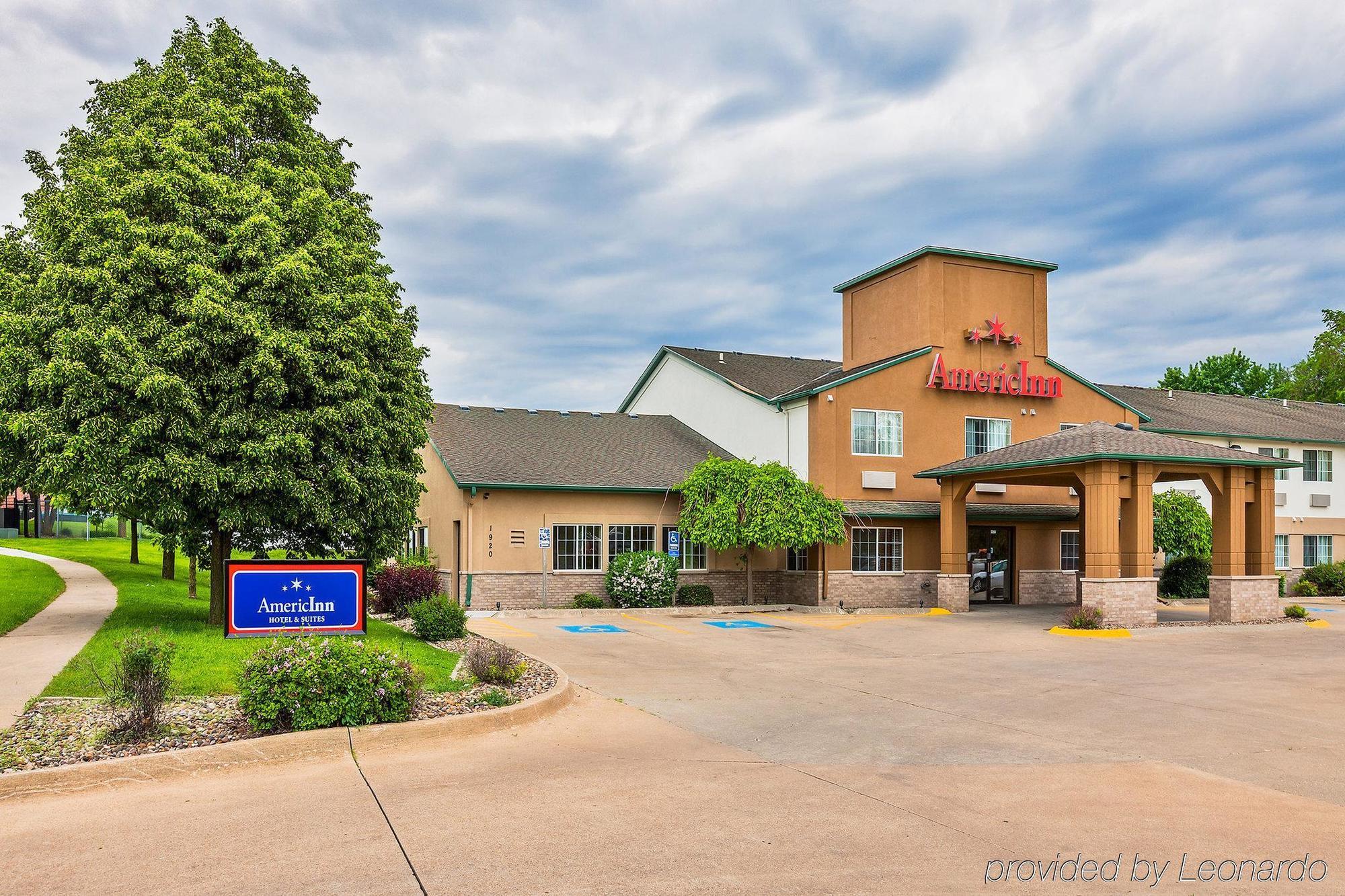 Americinn By Wyndham Des Moines Airport Exterior photo